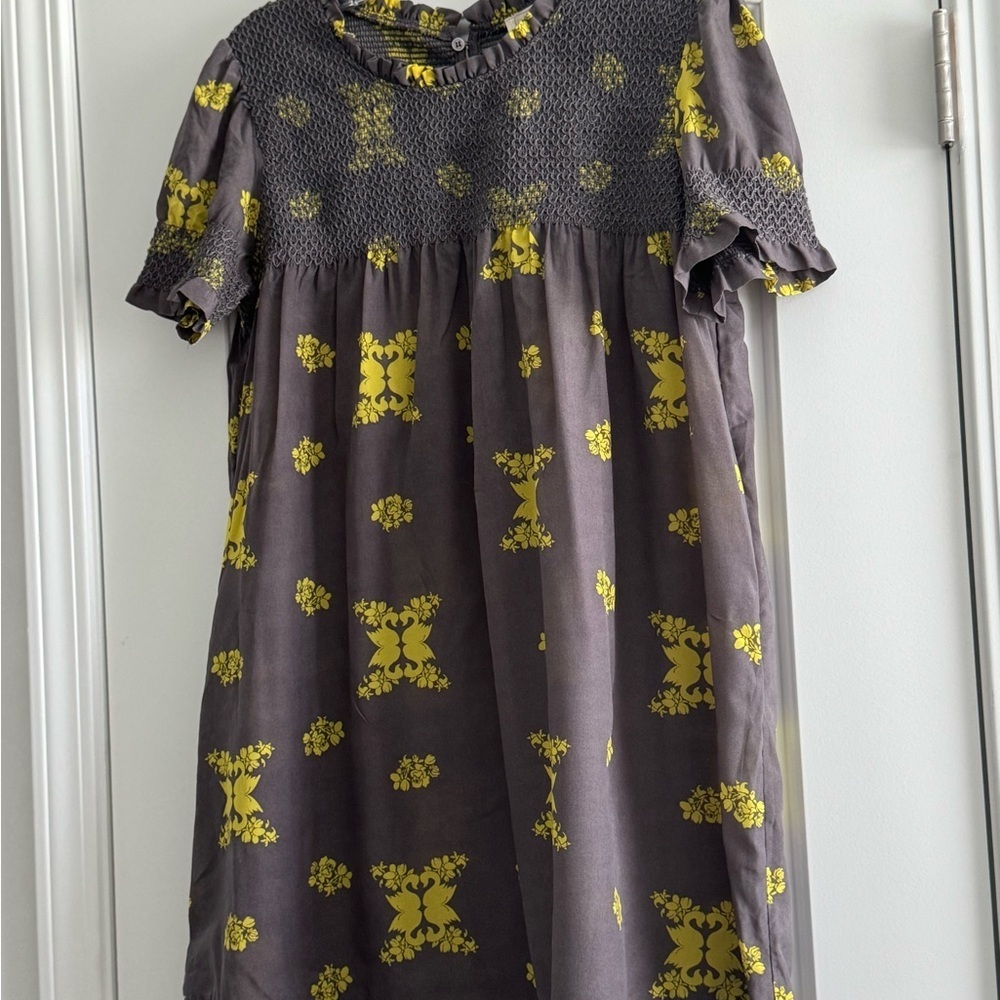 Freeway Gray and Yellow Floral Babydoll Dress short sleeves button back - Picture 3 of 8